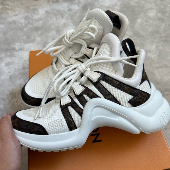 Louis Vuitton sneakers for sale - Picture 1 of 6
